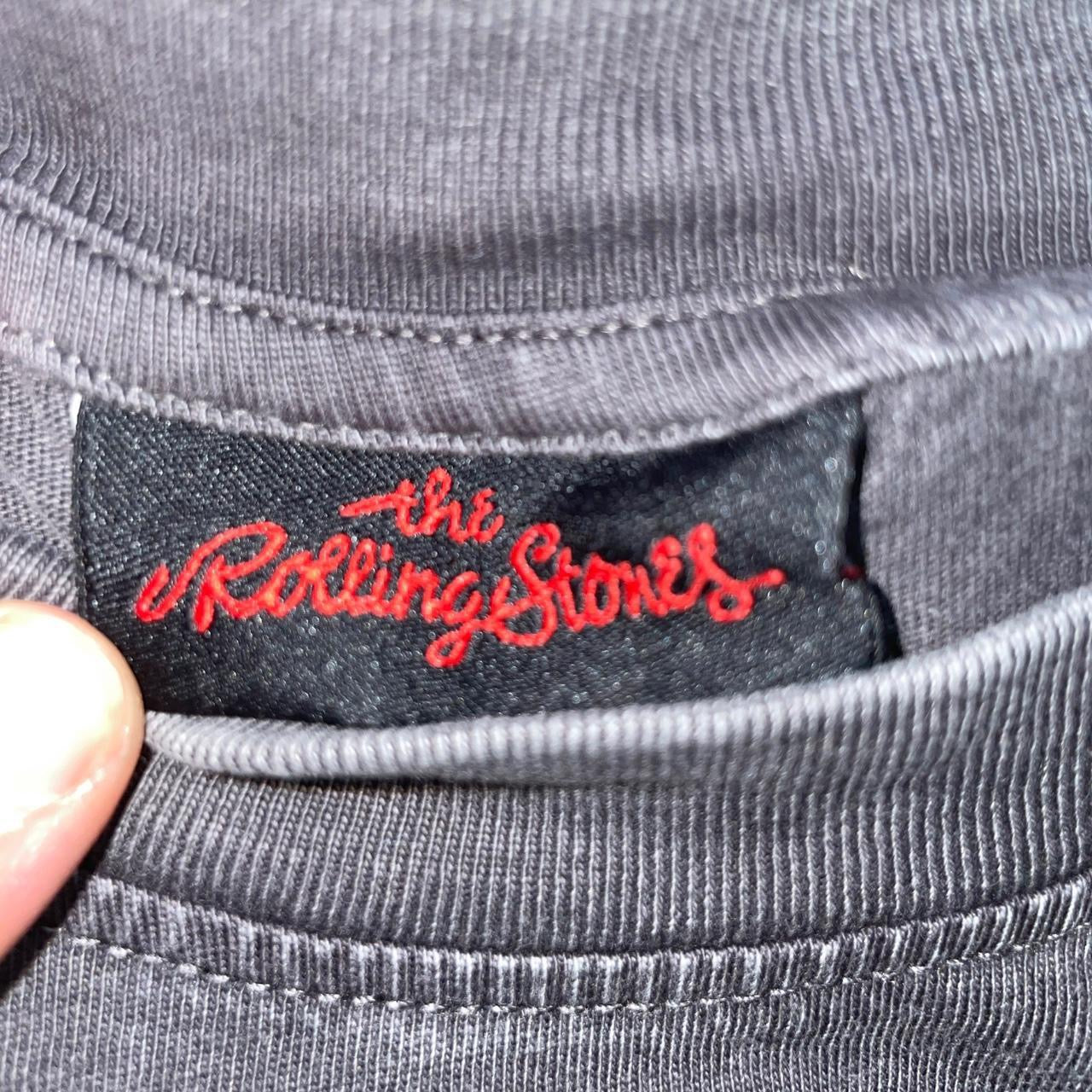 Vintage Rolling Stones Concert Tee – Black – 90s/2000s Rock Band Graphic Shirt – Unisex