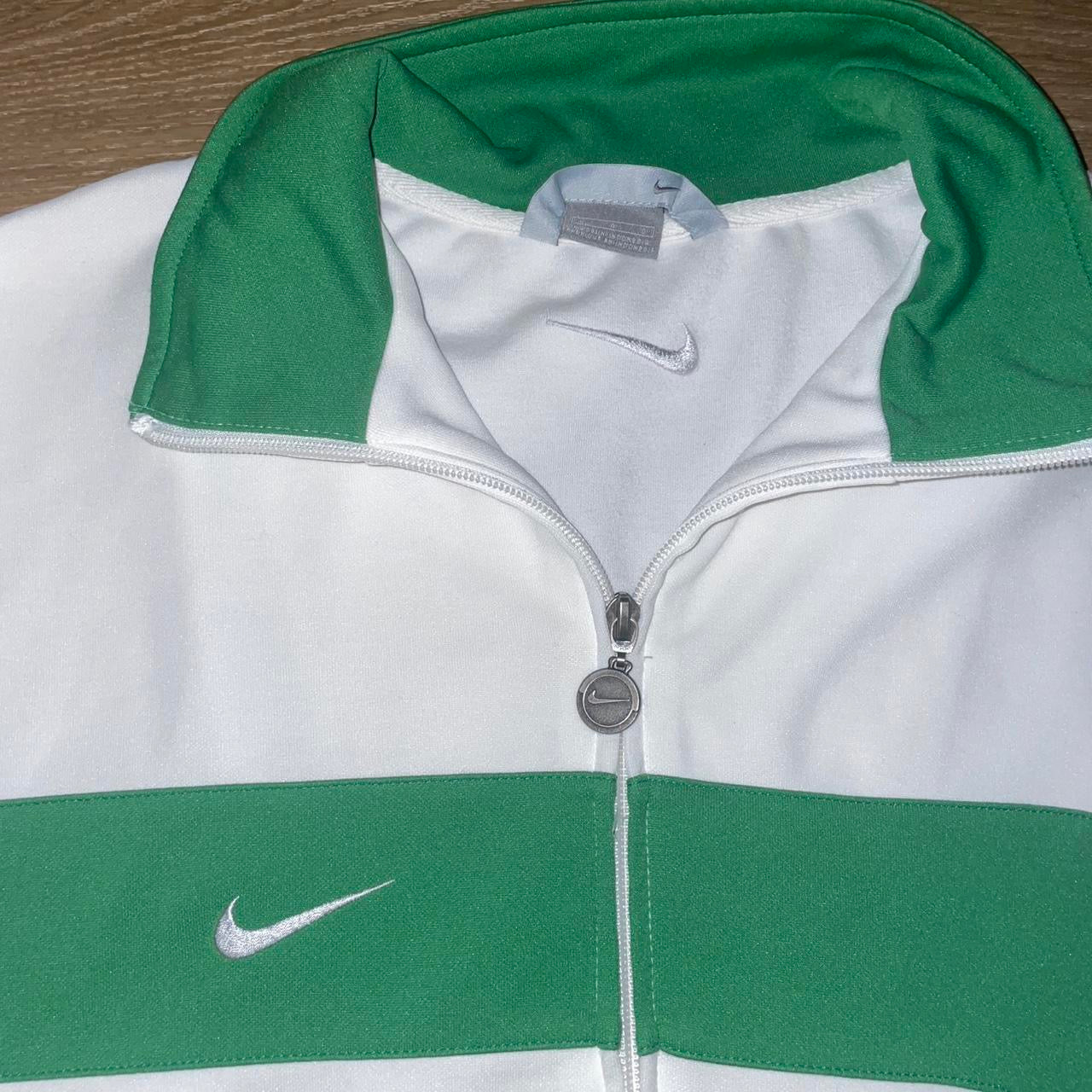 Vintage Y2K Nike Track Jacket – White & Green (L)
