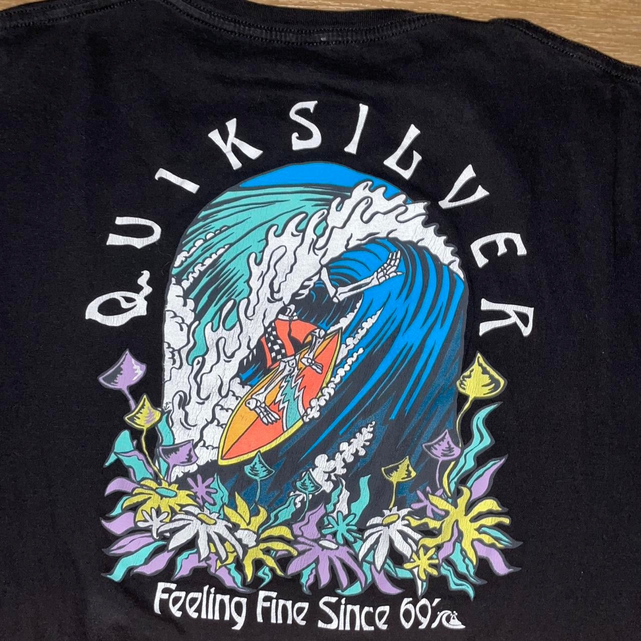 Vintage Quiksilver Surf Tee – “Feeling Fine Since 69” – Black – XL – Y2K Skate Surf Style