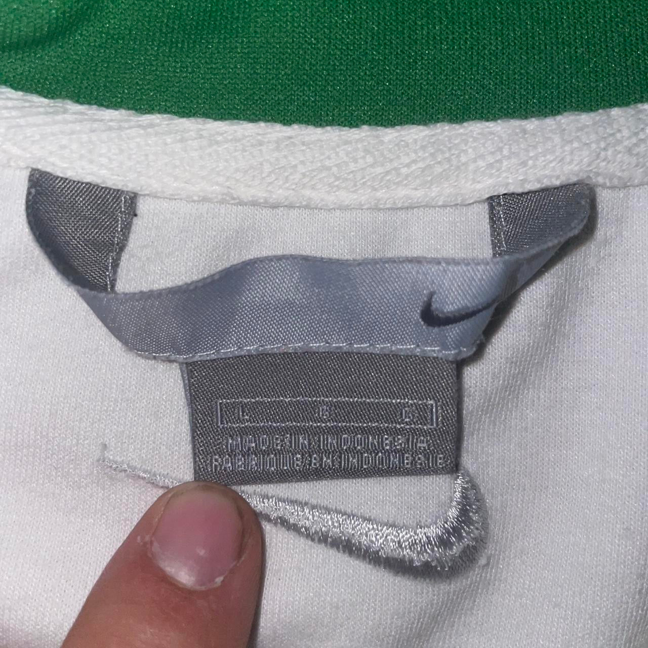 Vintage Y2K Nike Track Jacket – White & Green (L)